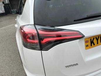 Toyota RAV4 2.5 VVT-i Hybrid Excel TSS 5dr CVT [Nav]