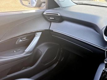 Peugeot 2008 1.2 PureTech 130 Allure 5dr EAT8