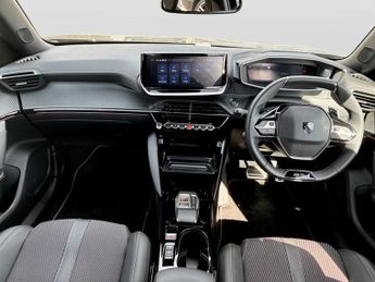 Peugeot 2008 1.2 Hybrid 145 GT 5dr e-DSC6