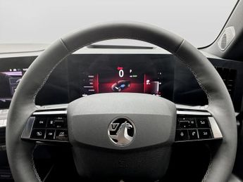 Vauxhall Astra 115kW Ultimate 54kWh 5dr Auto