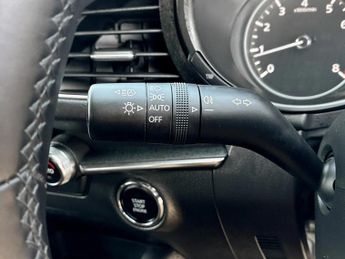Mazda Mazda3 2.5 e-Skyactiv G MHEV 140 Exclusive-Line 5dr Auto