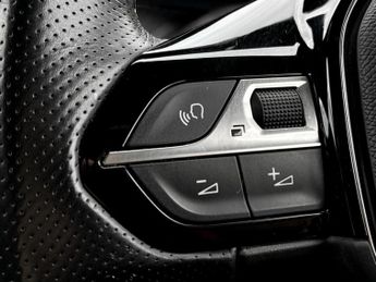 Peugeot 2008 100kW GT 50kWh 5dr Auto