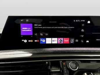 Peugeot 5008 1.2 Hybrid 145 Allure 5dr e-DSC6