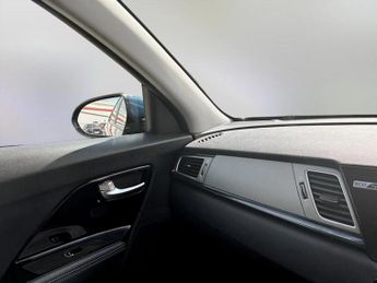 Kia Niro 1.6 GDi Hybrid 2 5dr DCT