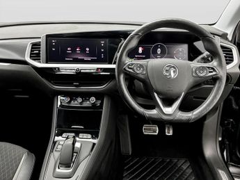 Vauxhall Grandland 1.6 Hybrid GS Line 5dr Auto