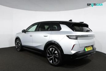 Vauxhall Grandland 157kW GS 73kWh 5dr Auto