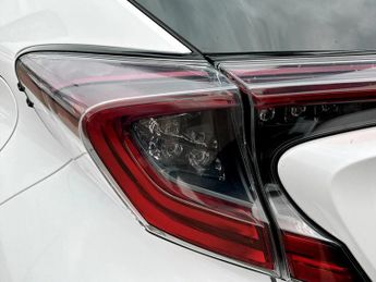 Toyota C-HR 1.8 Hybrid Dynamic 5dr CVT