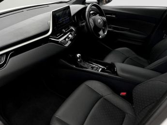 Toyota C-HR 1.8 Hybrid Dynamic 5dr CVT