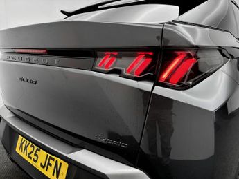 Peugeot 3008 1.2 Hybrid 145 Allure 5dr e-DSC6