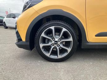 Kia Picanto 1.0 X-Line 5dr Auto