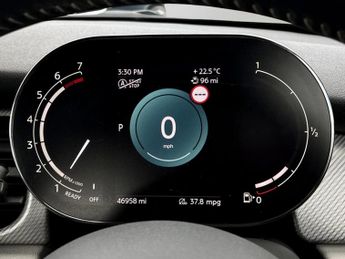 Mini Hatch 1.5 Cooper Exclusive Premium 5dr Auto