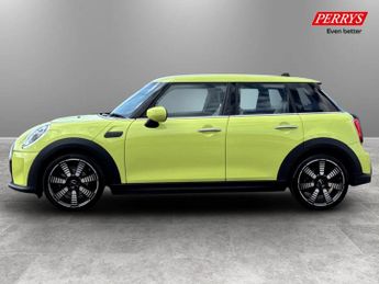 Mini Hatch 1.5 Cooper Exclusive Premium 5dr Auto