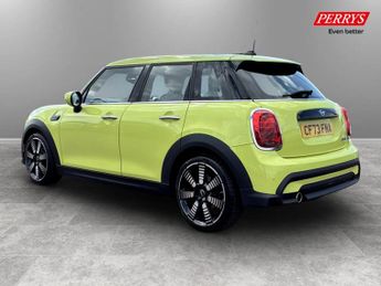Mini Hatch 1.5 Cooper Exclusive Premium 5dr Auto