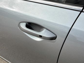 Kia Ceed 1.5T GDi ISG 138 3 5dr DCT