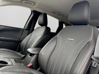 Ford Kuga 2.5 PHEV Vignale 5dr CVT