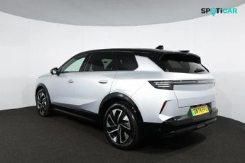 Vauxhall Grandland 157kW GS 73kWh 5dr Auto