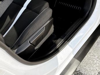 Vauxhall Frontera 83kW GS 44kWh 5dr Auto