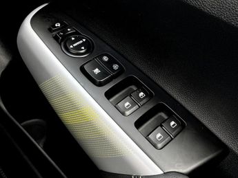 Kia Picanto 1.0 X-Line S 5dr Auto