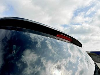 Kia Picanto 1.0 X-Line S 5dr Auto