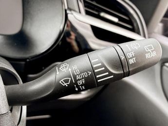 Vauxhall Corsa 100kW SE Premium 50kWh 5dr Auto [11kWCh]