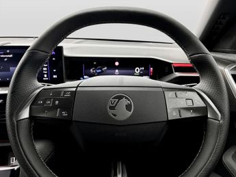 Vauxhall Grandland 157kW GS 73kWh 5dr Auto