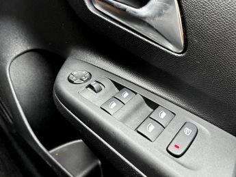 Vauxhall Corsa 100kW SE Premium 50kWh 5dr Auto [11kWCh]