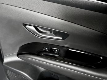 Hyundai Tucson 1.6 TGDi Hybrid 230 Ultimate 5dr 2WD Auto