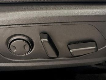 Hyundai Tucson 1.6 TGDi Hybrid 230 Ultimate 5dr 2WD Auto