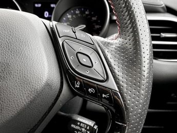 Toyota C-HR 2.0 Hybrid GR Sport 5dr CVT