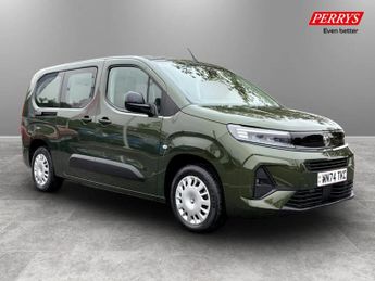 Vauxhall Combo Life 100kW Design XL 52kWh 5dr Auto [7 Seat]