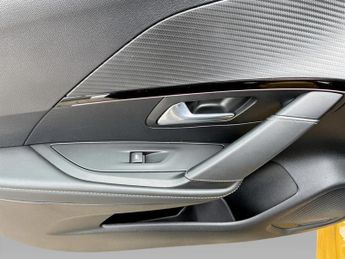 Peugeot 208 100kW GT Premium 50kWh 5dr Auto