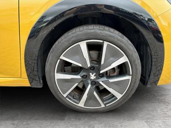 Peugeot 208 100kW GT Premium 50kWh 5dr Auto