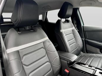 Citroen C4 100kW Shine Plus 50kWh 5dr Auto