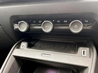 Citroen C4 100kW Shine Plus 50kWh 5dr Auto