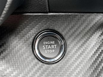 Peugeot 2008 115kW GT 54kWh 5dr Auto