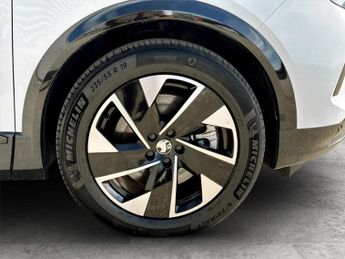 Vauxhall Grandland 157kW GS 73kWh 5dr Auto
