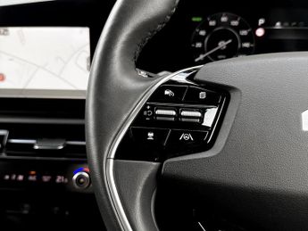 Kia Niro 150kW 4 65kWh 5dr Auto