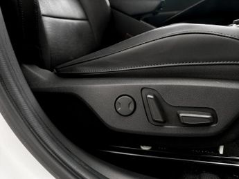 Kia Niro 150kW 4 65kWh 5dr Auto