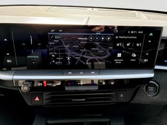 Vauxhall Grandland 157kW GS 73kWh 5dr Auto