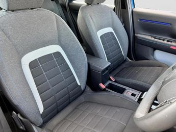Citroen C3 83kW Plus 44kWh 5dr Auto