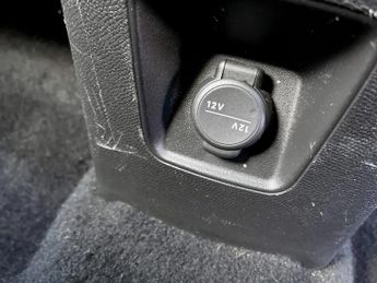 Citroen C3 83kW Plus 44kWh 5dr Auto