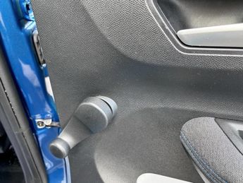 Citroen C3 83kW Plus 44kWh 5dr Auto