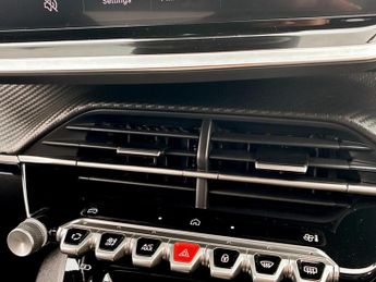 Peugeot 2008 115kW GT 54kWh 5dr Auto