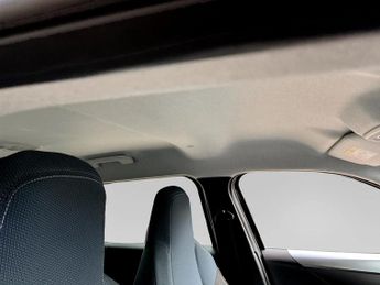 Vauxhall Frontera 83kW Design 44kWh 5dr Auto