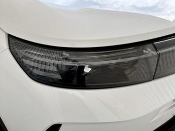 Vauxhall Grandland 1.2 Hybrid 145 Ultimate 5dr e-DCT6 [Fixed Roof]