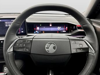 Vauxhall Grandland 157kW Ultimate 73kWh 5dr Auto [Panoramic Roof]