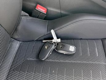 Peugeot 5008 157kW GT 73kWh 5dr Auto