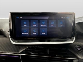 Peugeot 2008 1.2 Hybrid 136 GT 5dr e-DSC6