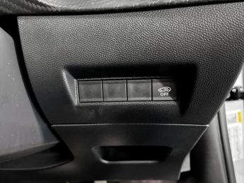 Peugeot 2008 1.2 Hybrid 136 GT 5dr e-DSC6