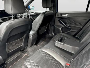 Ford Focus 1.0 EcoBoost Hybrid mHEV ST-Line X 5dr Auto